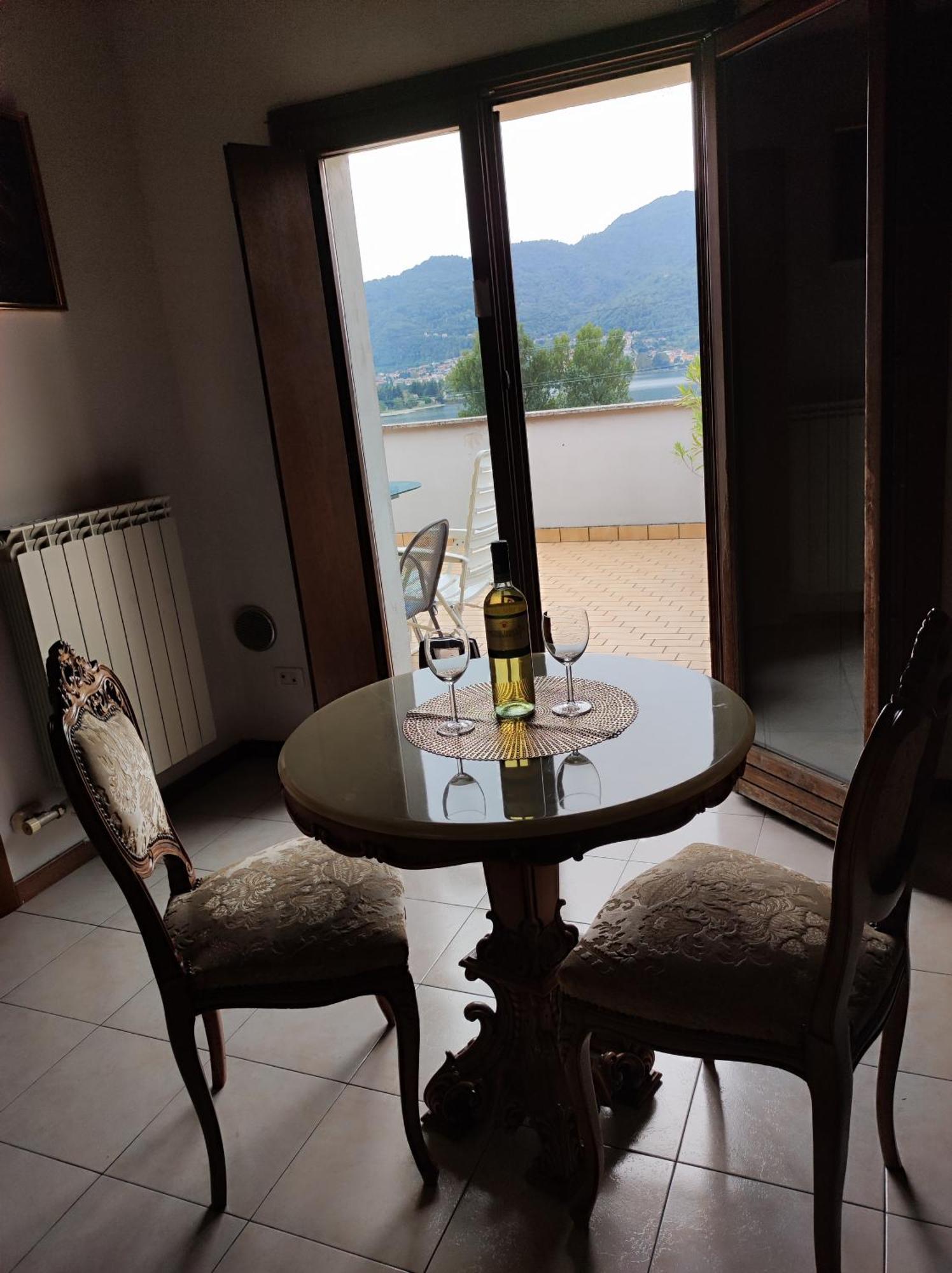 Terrazzo Sul Lago Лекко Экстерьер фото