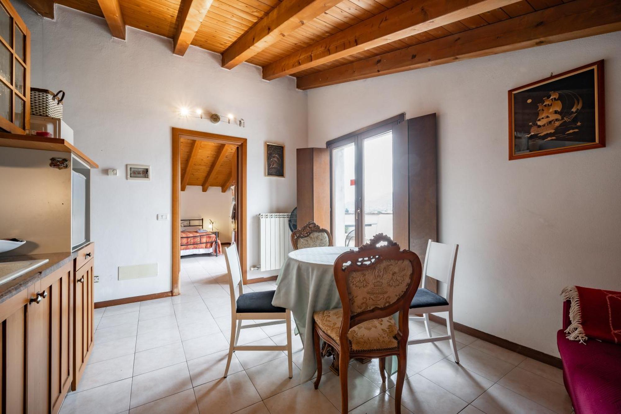 Terrazzo Sul Lago Лекко Экстерьер фото